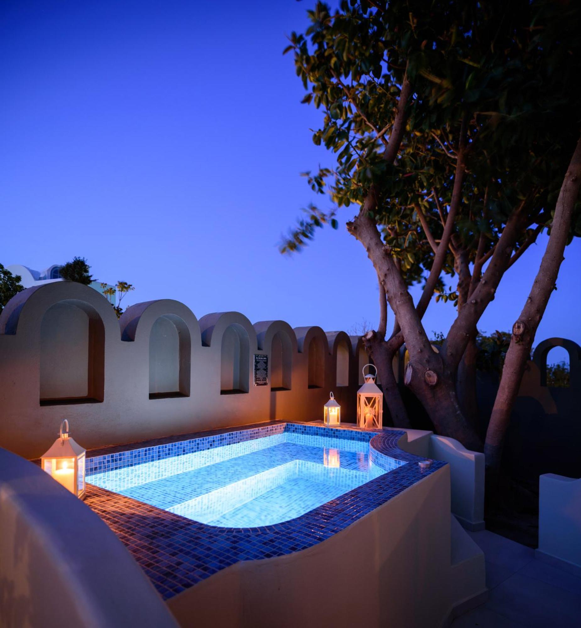 Zephyros Hotel Kamari  Bagian luar foto