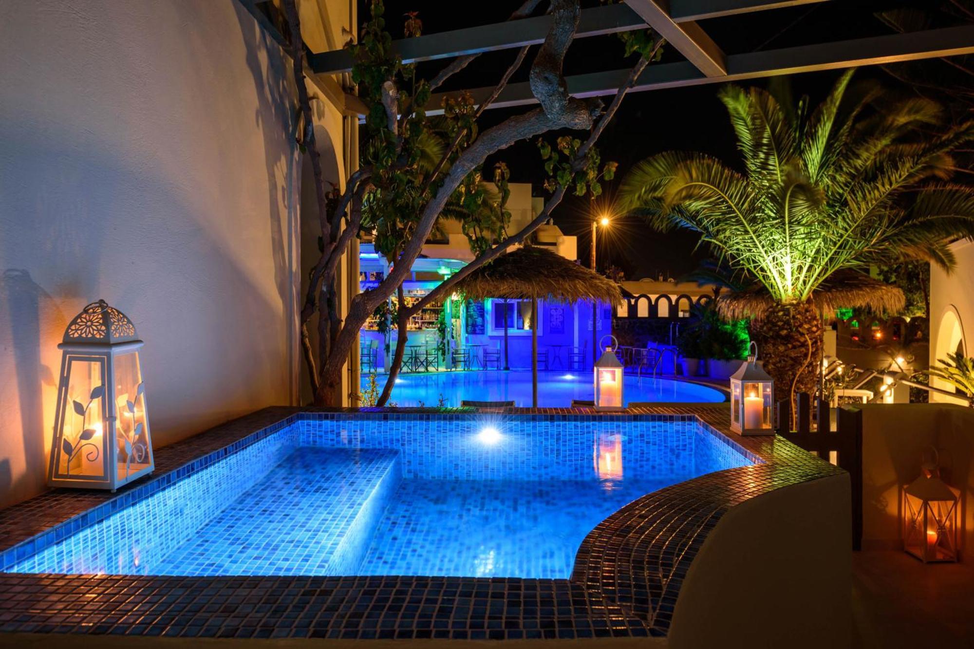 Zephyros Hotel Kamari  Bagian luar foto