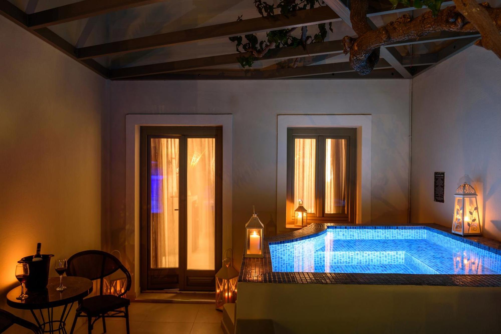 Zephyros Hotel Kamari  Bagian luar foto